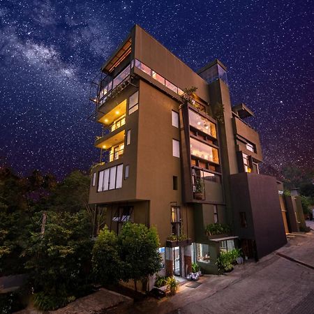White Moon Resort 加姆珀哈 外观 照片